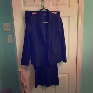 Ann Taylor Petite Pant suit set